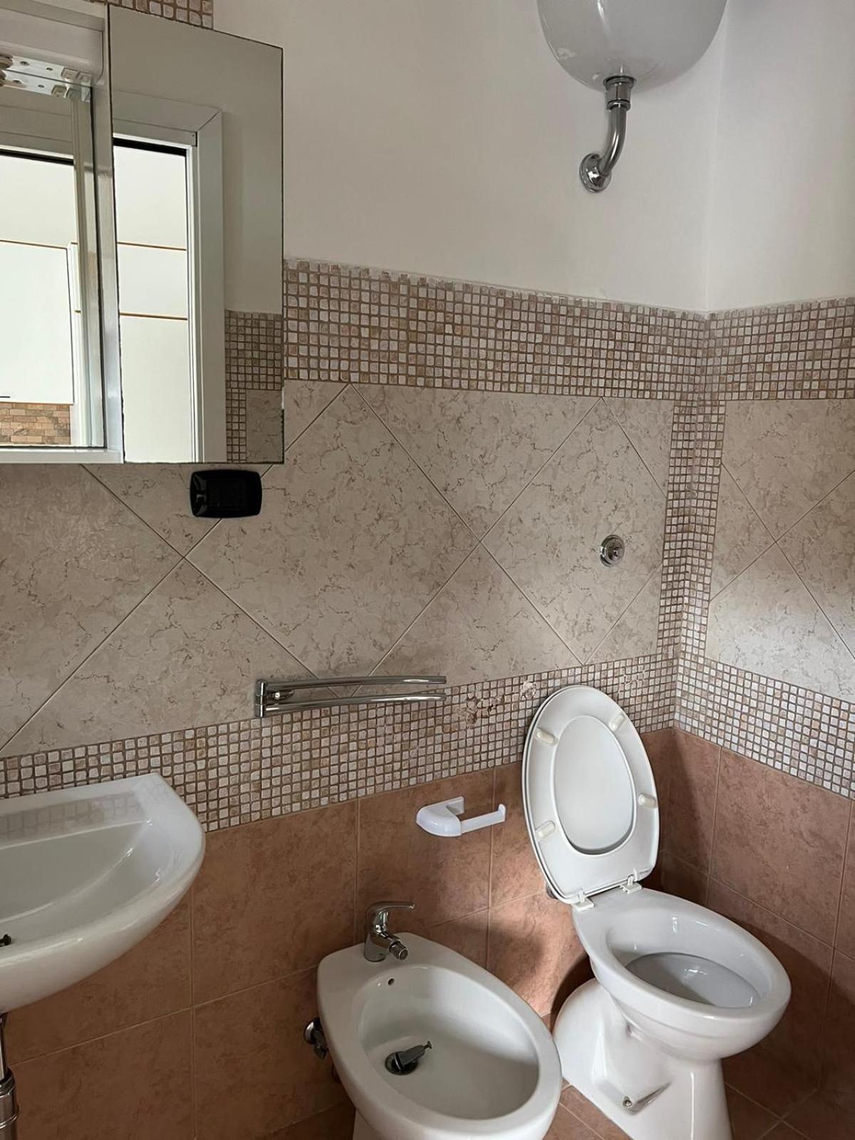 Dimora Cuoccio Bed & Breakfast Bari Exterior photo